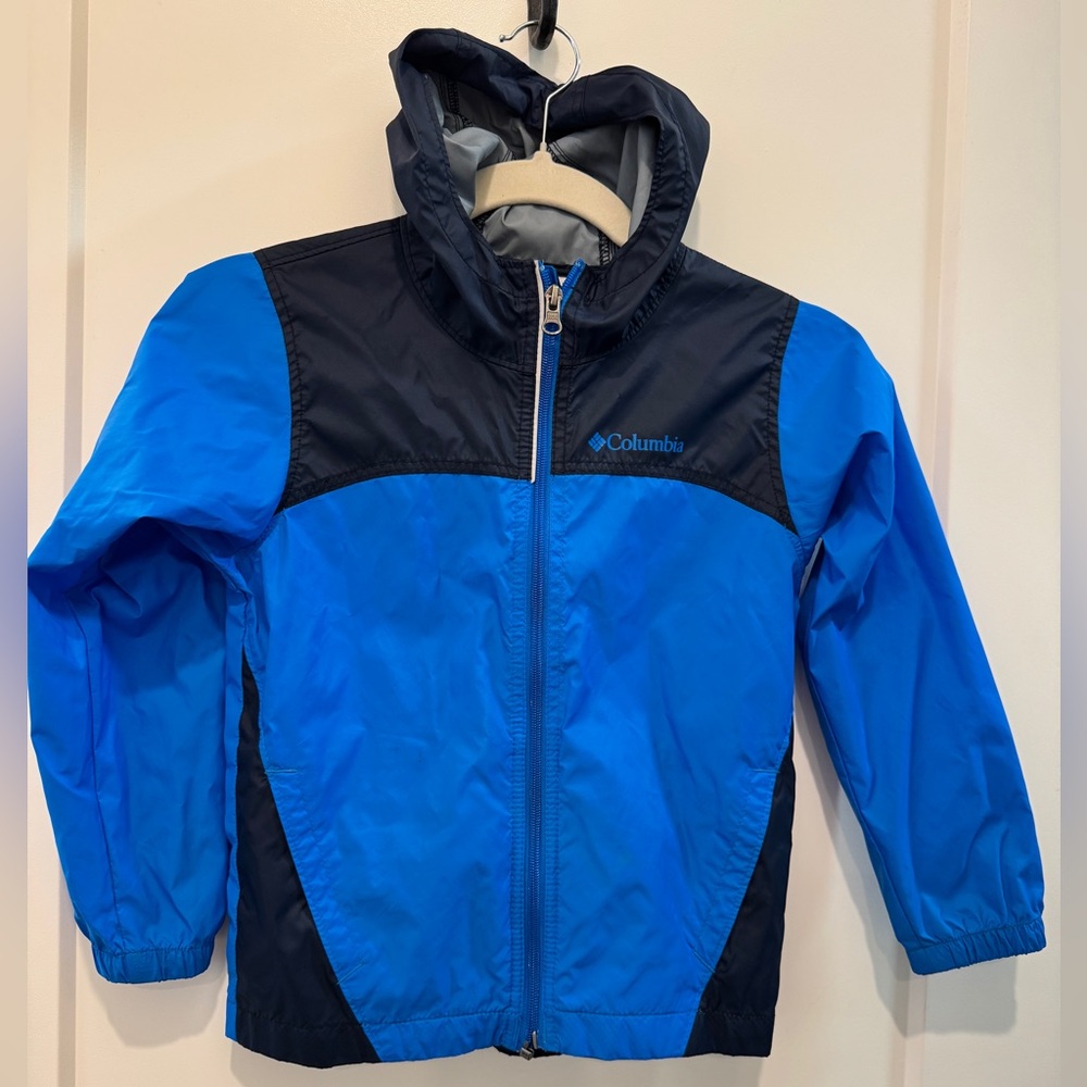 Boys Columbia Glennaker jacket windbreaker/ rain with no lining. Size XS 6-7